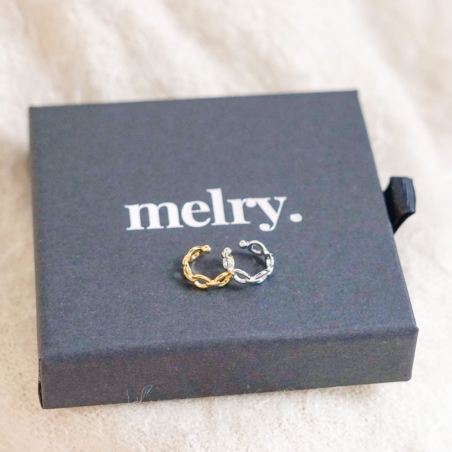 Melry Ear Cuff